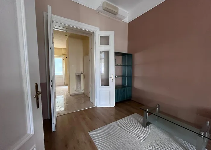 Apartament Centrum Mestecǎneşti